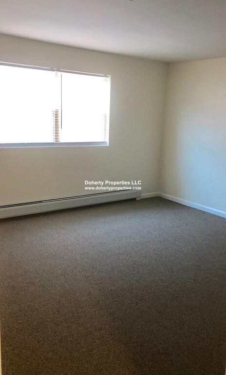 Building Photo - 361 Hildreth St