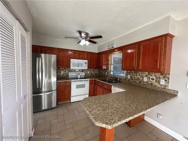 Building Photo - 3308 Valerie Blvd