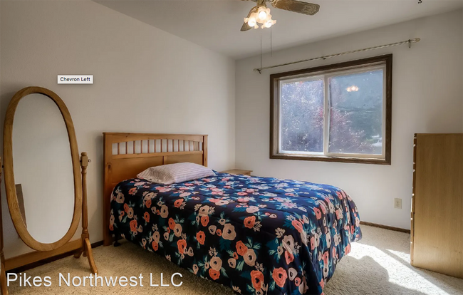 Building Photo - 4 br, 3 bath House - 1325 Neahkahnie St SE