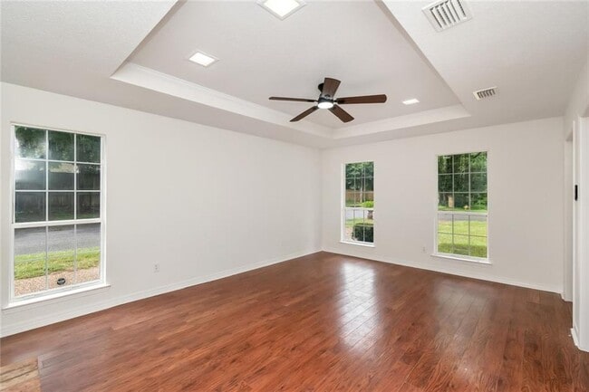 Building Photo - 1117 Pinemont Dr