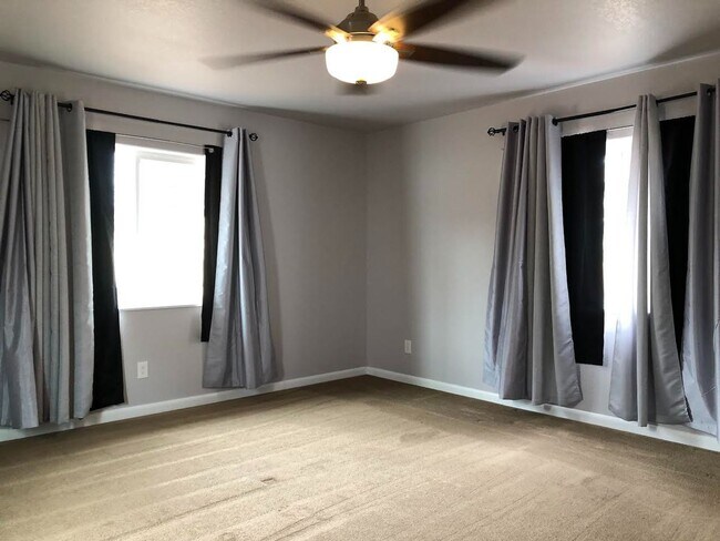 Building Photo - Charming 4 Bd, 2 Ba, Ranch Home in D-12 School District, close to Downtown, Trails and Ft. Carson