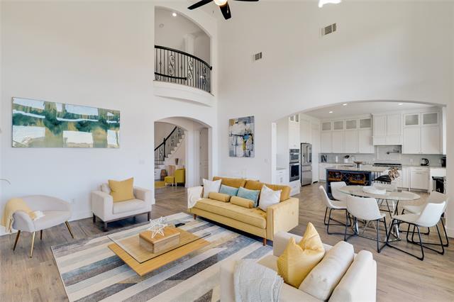 Building Photo - 1399 E Highland Rd