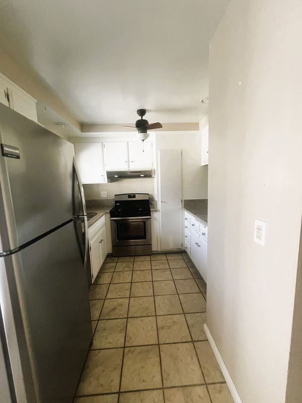 Building Photo - 21266 Burlington Ln