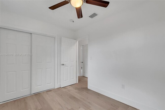 Building Photo - 18505 NW 23rd Ct