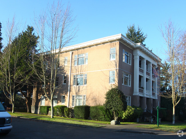 Building Photo - Kellogg Apartments