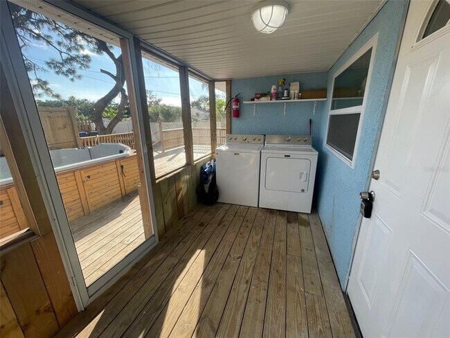 Building Photo - 3485 Adrian Ave