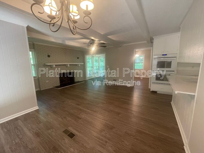 Building Photo - 224 Cold Creek Dr
