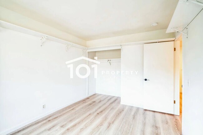 Building Photo - Spacious 4-Bedroom Home with 3 Bathrooms and a 2-Car Garage