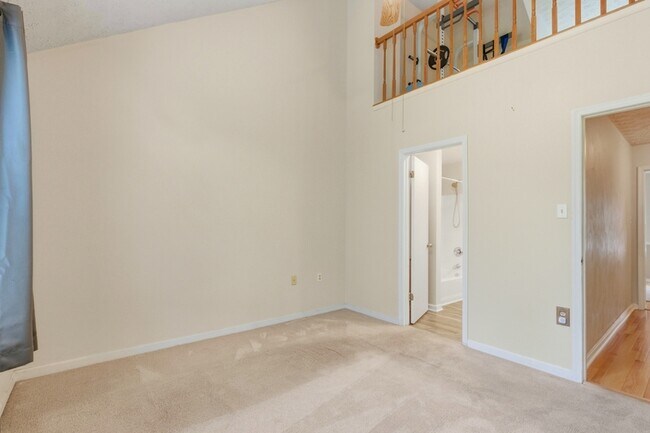 Building Photo - 4333 Gilmer Ct