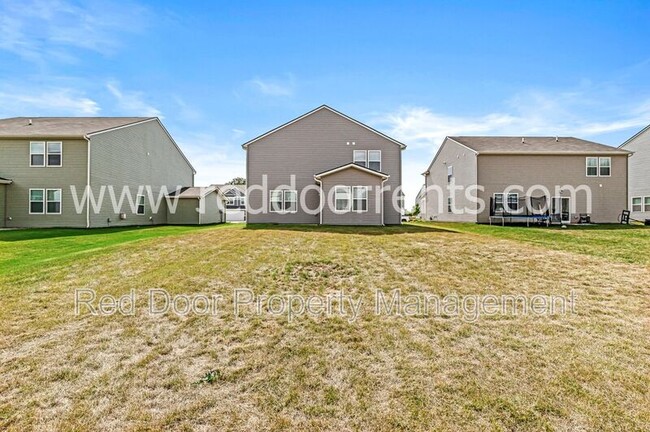 Building Photo - 9210 Brayton Pl