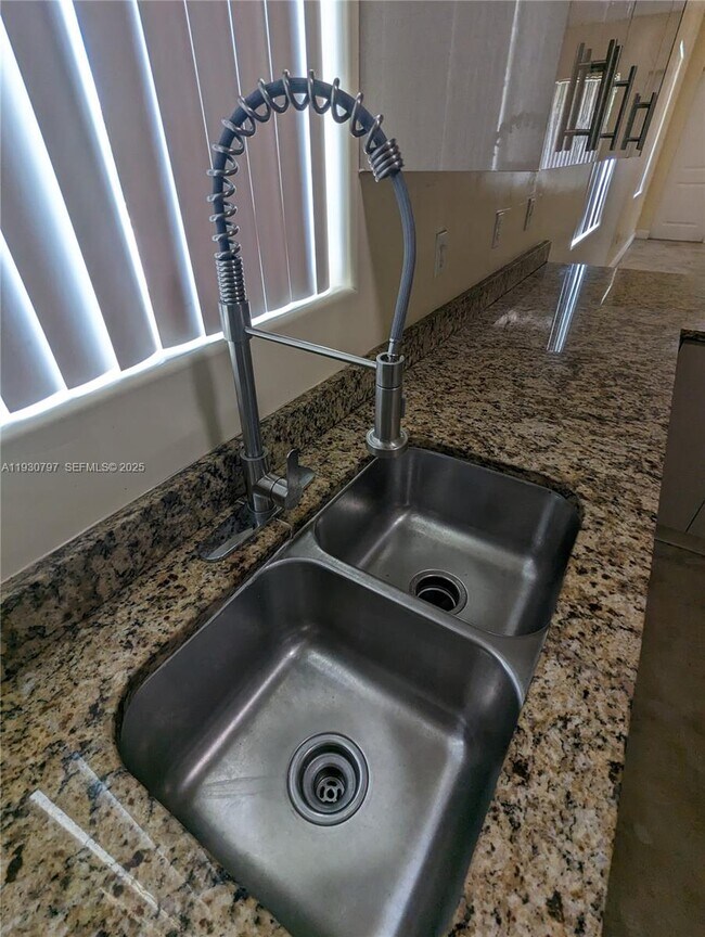 Building Photo - 10214 SW 175th St