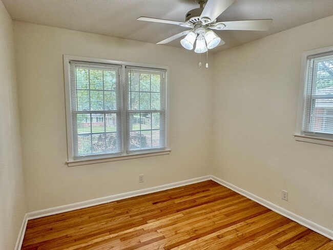 Building Photo - Charming 3-Bedroom Home with Oversized Patio