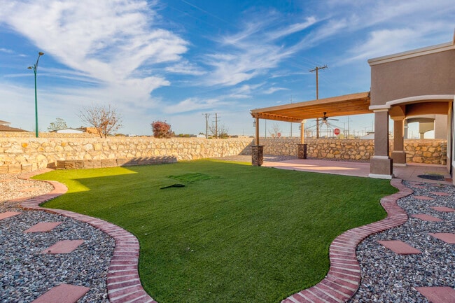 Building Photo - 3138 Fox Grove