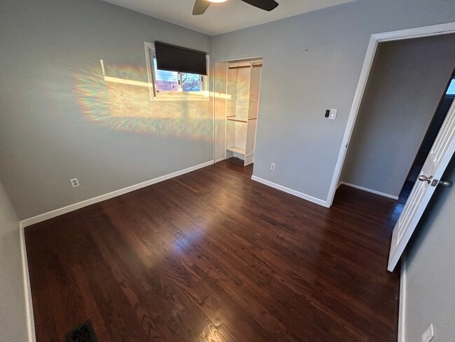 Building Photo - 6838 Moccasin St