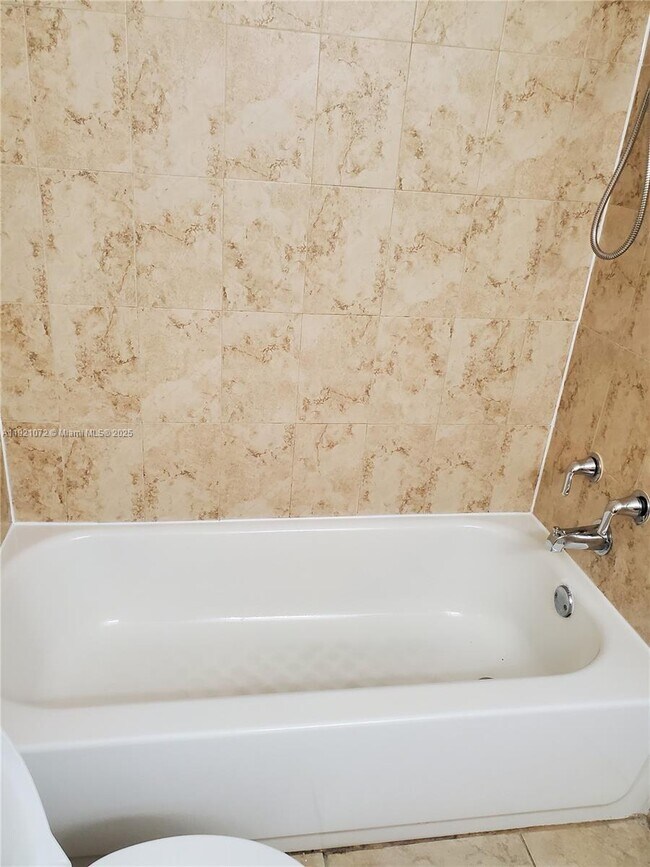 Building Photo - 1300 Moffett St