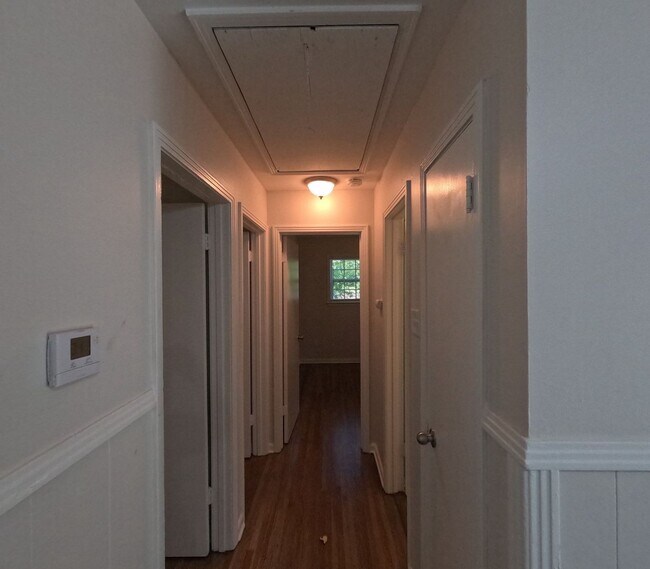Building Photo - 3150 Parham St