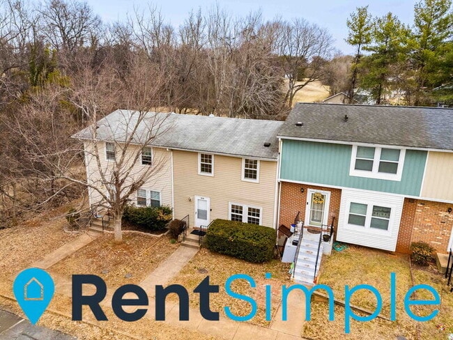 Building Photo - 1808 Soho Ct