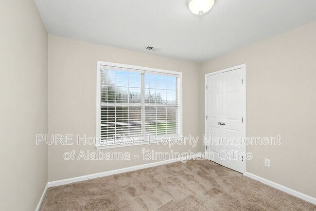 Building Photo - 963 Old Cahaba Dr