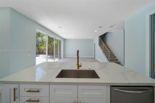 Building Photo - 174 Satin Leaf Dr