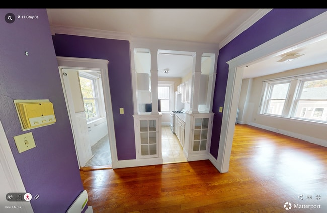 Building Photo - 26 Gray St