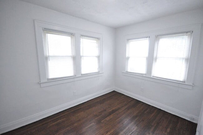 Building Photo - 1333 N 6th St