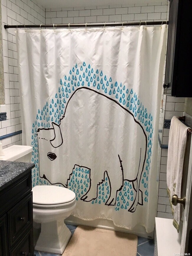 Building Photo - 68-41 Harrow St