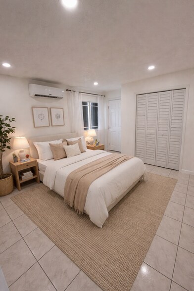 Building Photo - 10424 SW 7th St