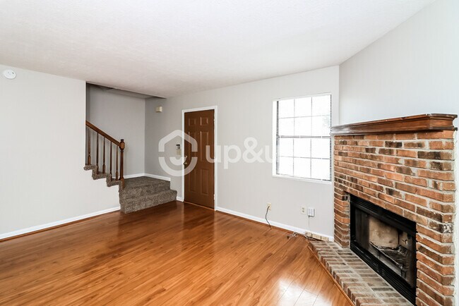 Building Photo - Fantastic 2bd/2.5ba home! Let yourself in!