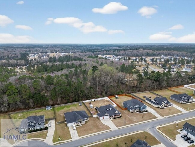 Building Photo - 99 Blueberry Ct NE