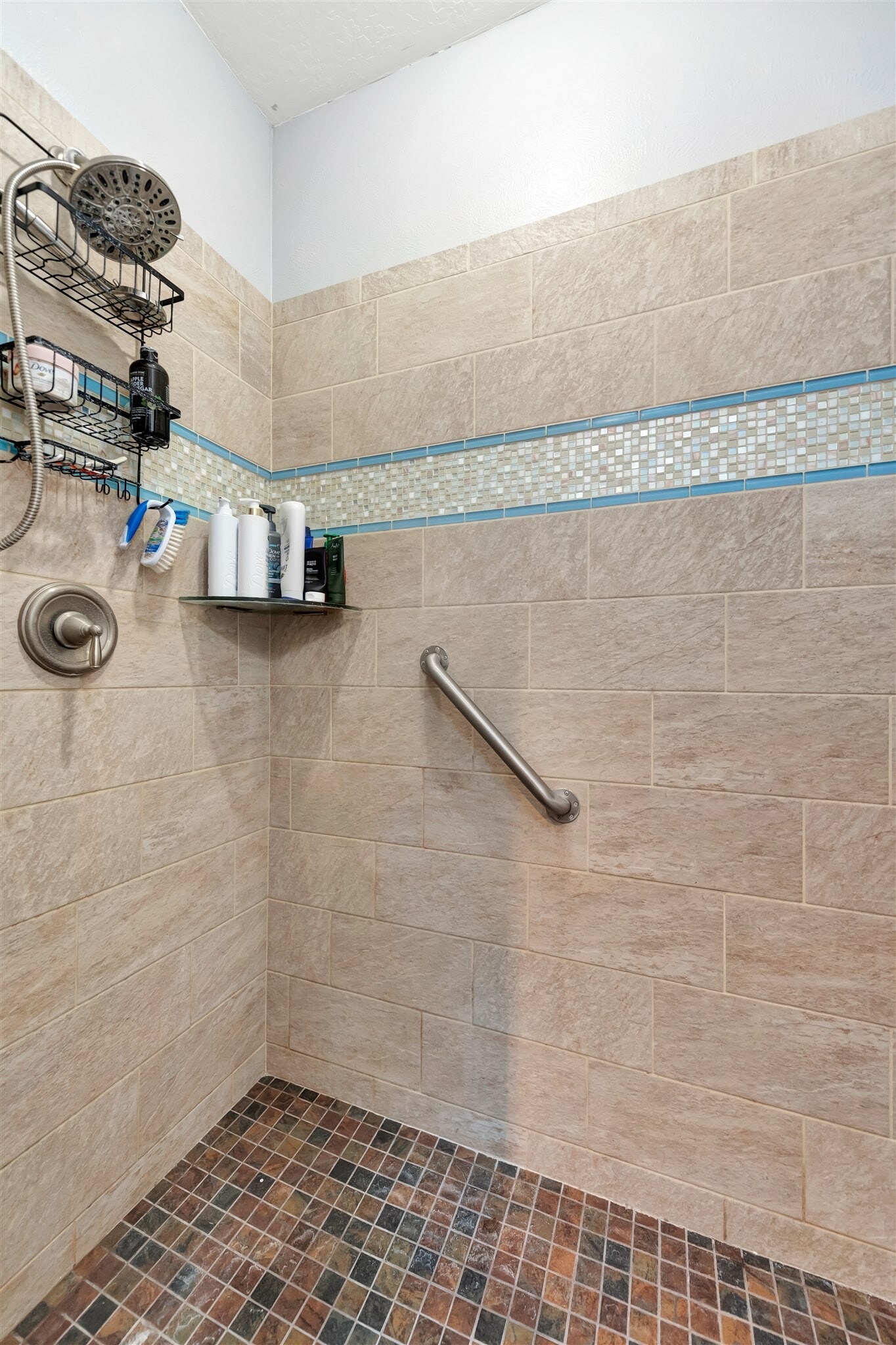 Building Photo - 365 Hiberta St