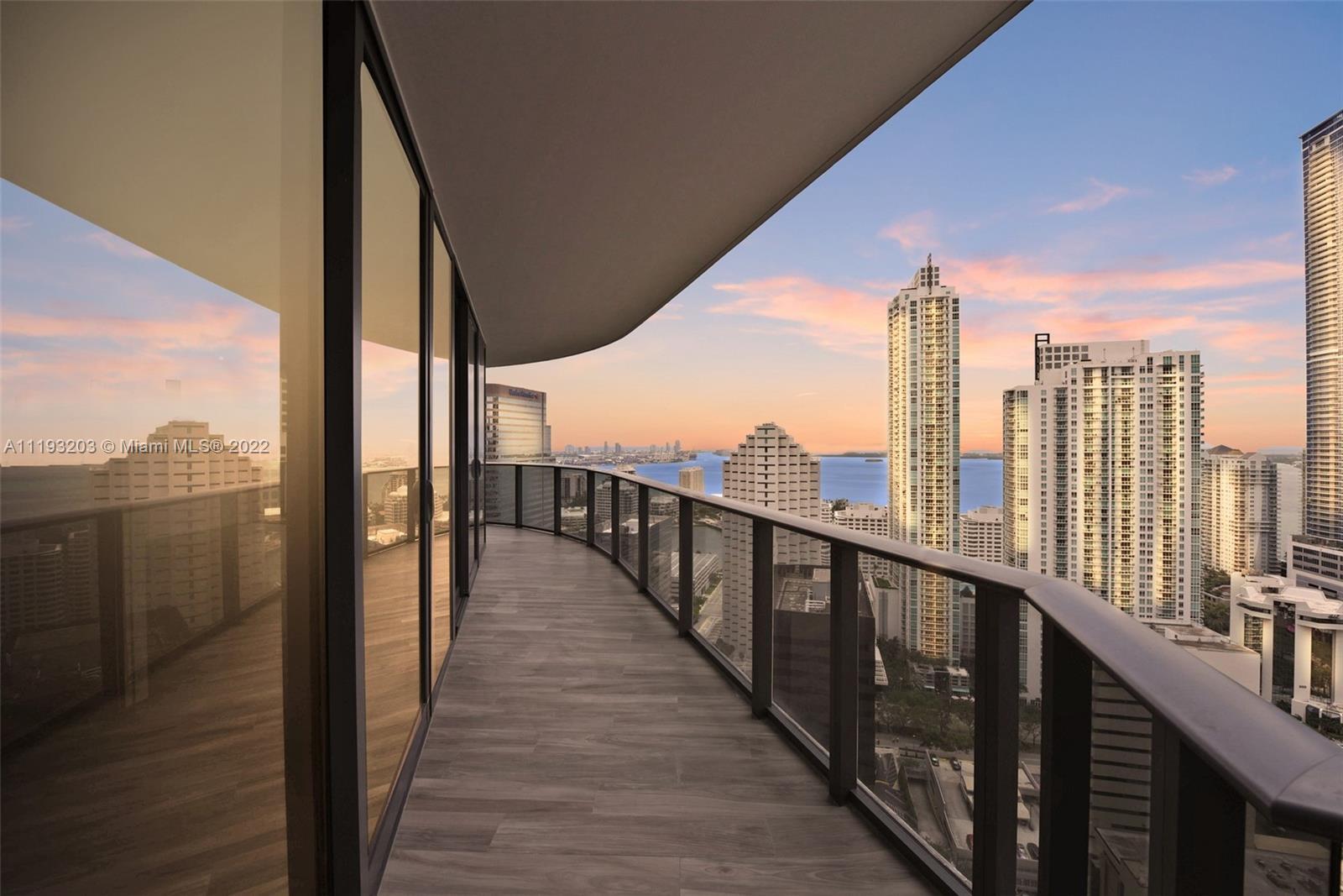 Building Photo - 801 S Miami Ave