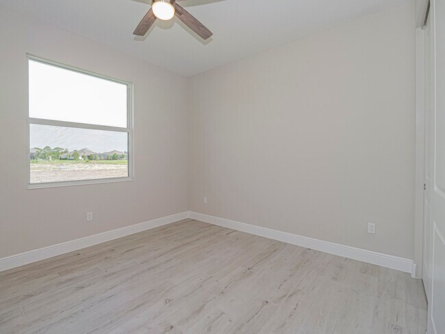 Building Photo - 6423 High Pointe Cir
