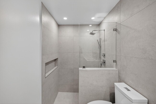 Building Photo - 5503 Bluejack Oak Cir