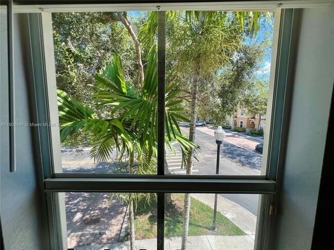 Building Photo - 12804 SW 31st St