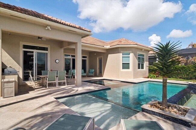 Building Photo - 17120 SW Ambrose Way