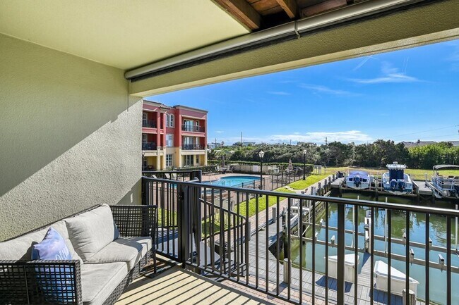 Building Photo - 120 Sunset Harbor Way