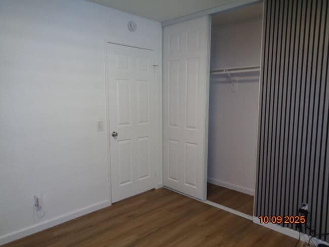 Building Photo - Modernized One Story Harris Home with Ingr...