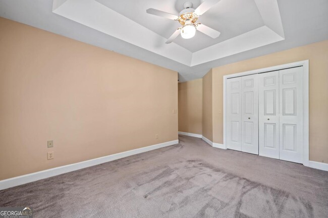Building Photo - 1043B Clubhouse Ln