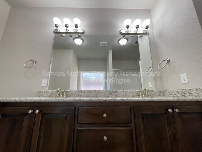 Building Photo - 3888 Ranch Rd