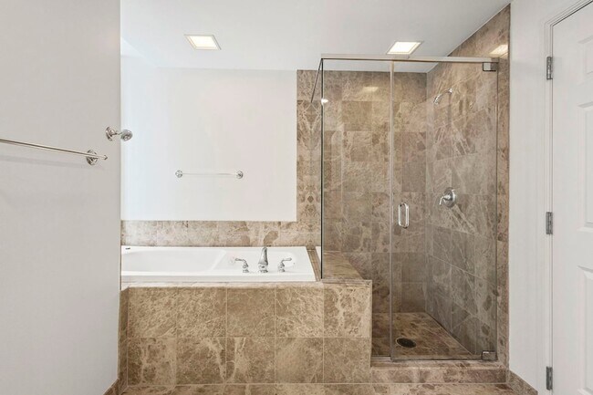 Building Photo - 415 E North Water St