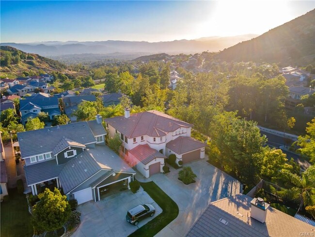 Building Photo - FOR LEASE! Greer Ranch Home | 4 Bed, 3 Bat...