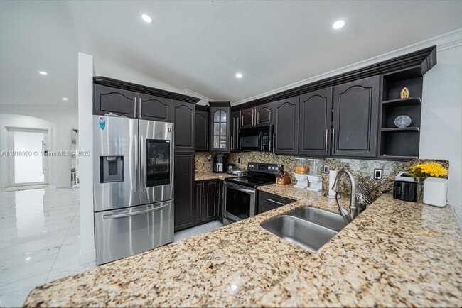 Building Photo - 17404 SW 142nd Pl