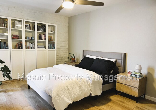 Building Photo - 4351 N 36th Pl