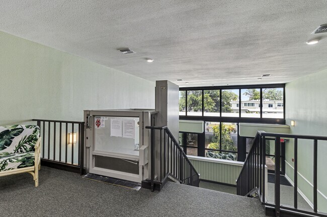 Building Photo - 21280 Brinson Ave
