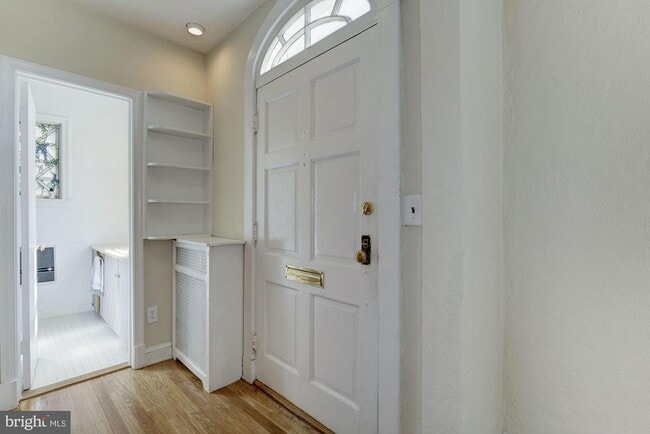 Building Photo - 3973 Harrison St NW