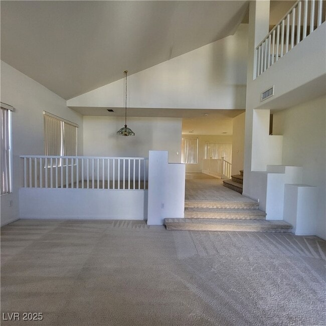 Building Photo - 211 Tayman Park Ave