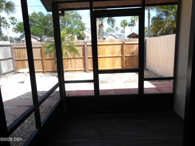Building Photo - 3561 Forest Branch Dr