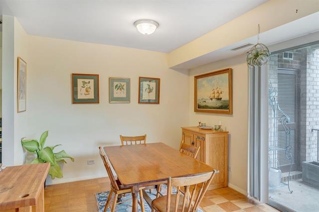 Building Photo - 511 1st St N