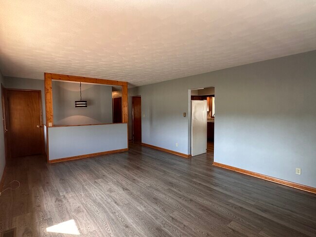 Building Photo - 3206 W 1000 N