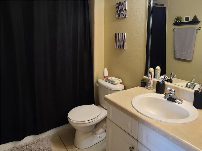 Building Photo - 4630 Commander Dr